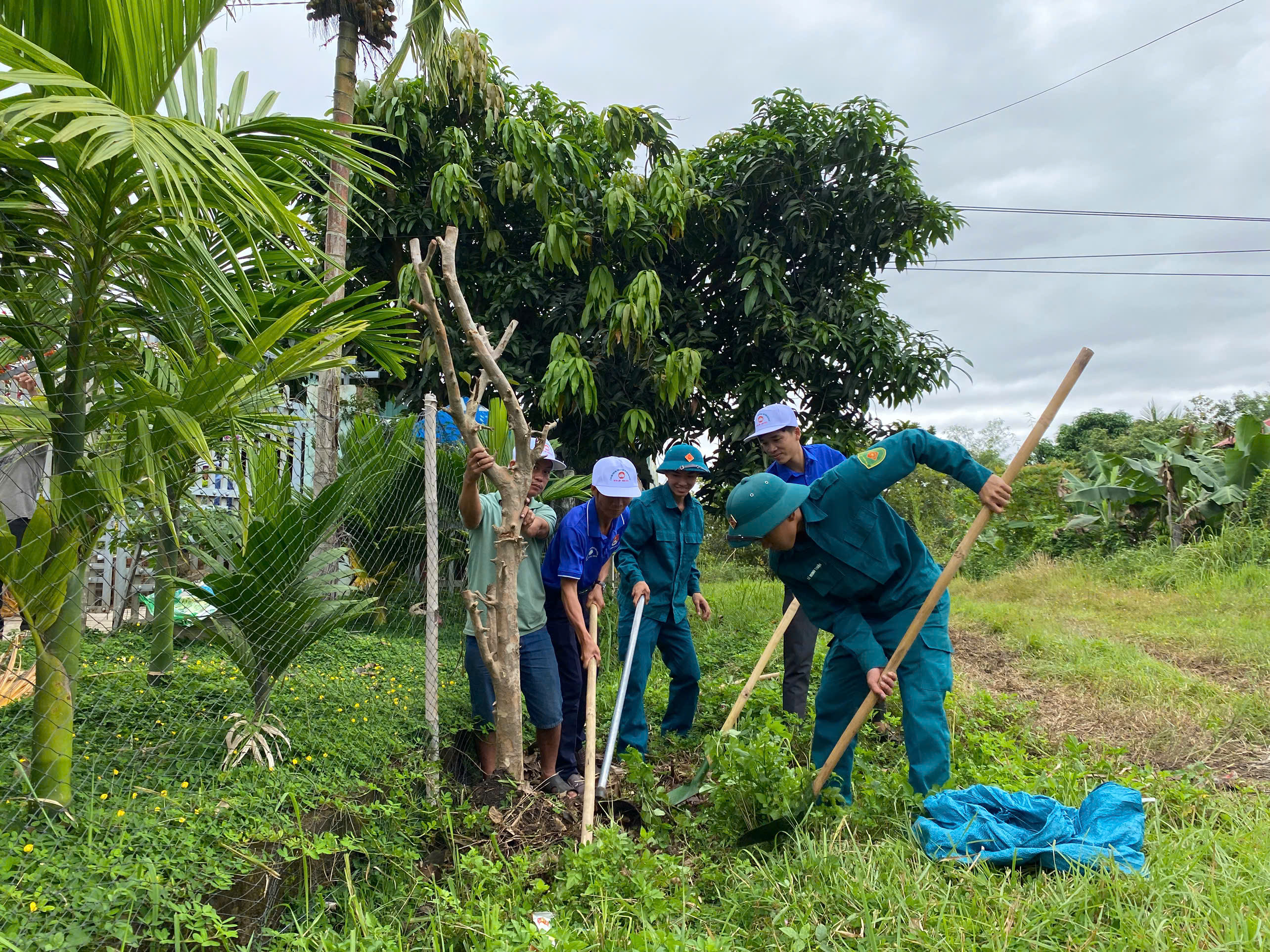 z7195000698571_5acbe0865879c378838e53f6ebab608c