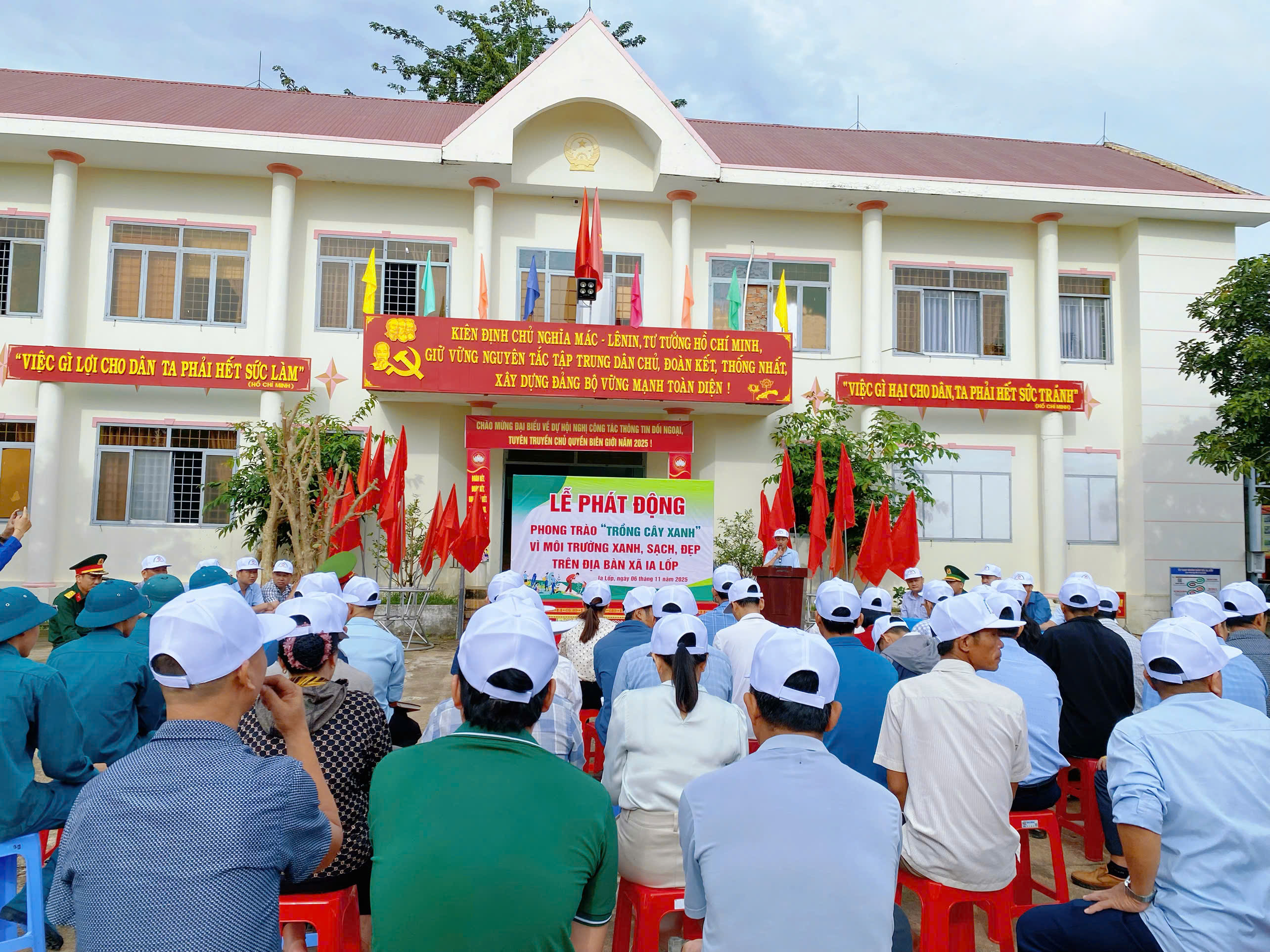 z7196415079599_f8bfb992f033a9586a0d1e63624ad0e7