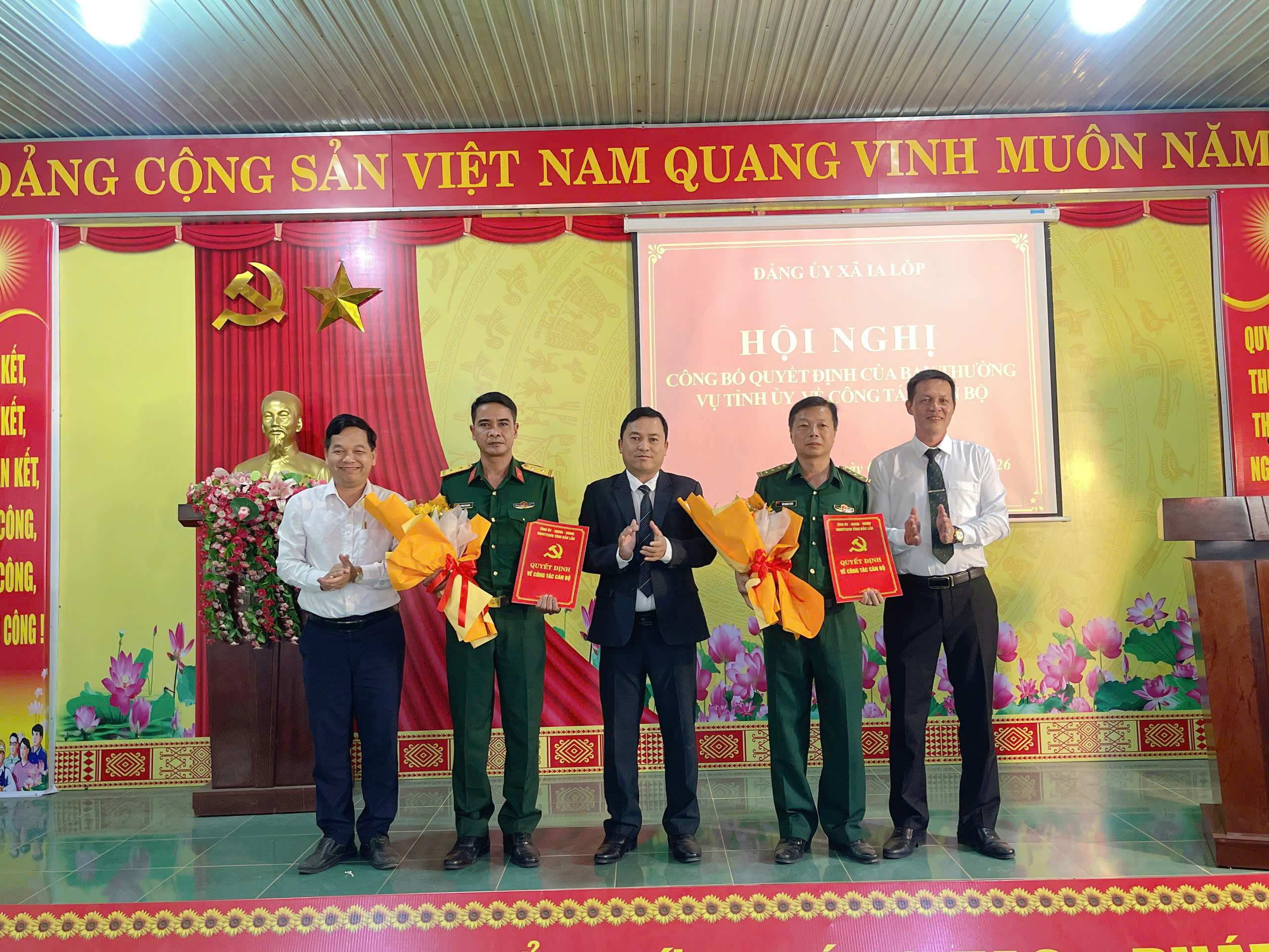 z7499314803650_848eada9a5686104675c5d9a8fd1d315